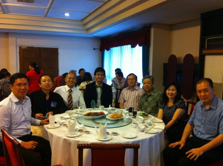 Medan 2011 - Giving lunch talk to doctors from Deli Hospital (Medan, Indonesia), on topic of "Liver Transplantation and Hepatocellular carcinoma". 